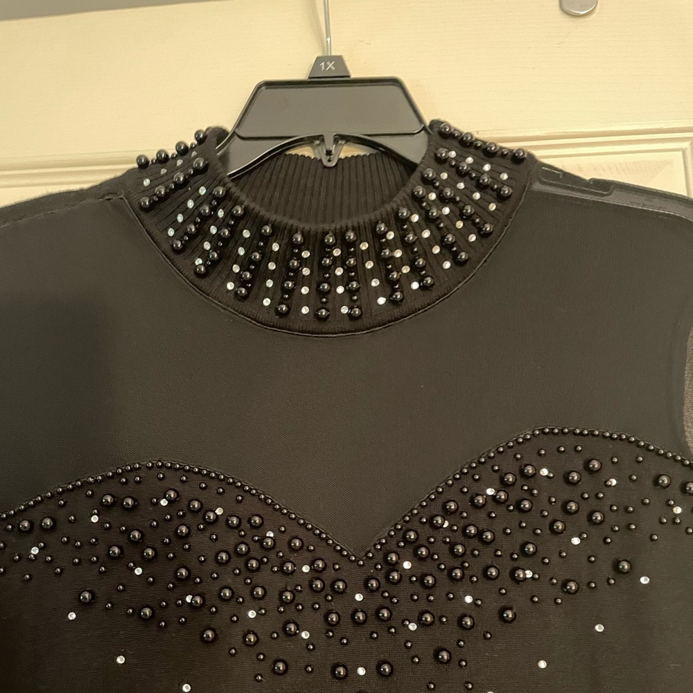 Ashley Stewart black top